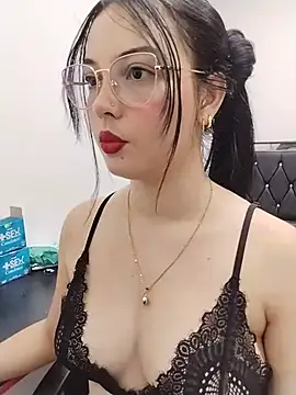 Snapshot of veleria_allurin chatting on July 2026 09:26:02 PM veleria allurin online show from July 2026 09:26:02 PM