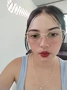 Snapshot of veleria_allurin chatting on July 2026 06:48:01 PM veleria allurin online show from July 2026 06:48:01 PM