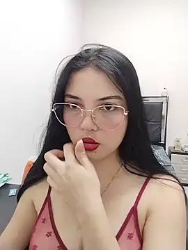Snapshot of veleria_allurin chatting on June 2026 09:59:01 PM veleria allurin online show from June 2026 09:59:01 PM