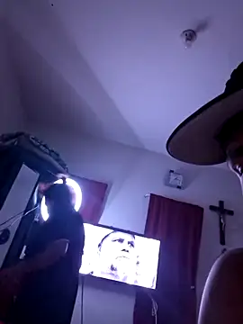 FamilySick online show from May 2026 08:17:01 AM