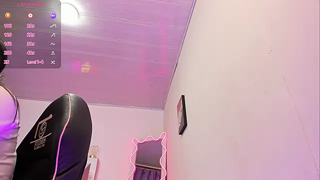 Cristy tay online show from May 2026 12:00:02 PM