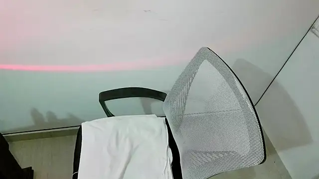 srghost333 online show from May 2026 02:51:01 AM