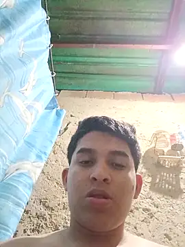 alee28728 online show from May 2026 08:39:01 AM