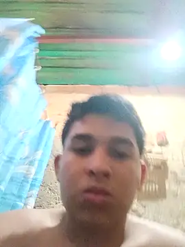 alee28728 online show from April 2026 08:59:01 PM