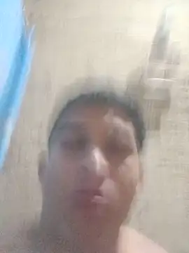 alee28728 online show from June 2026 05:45:02 AM