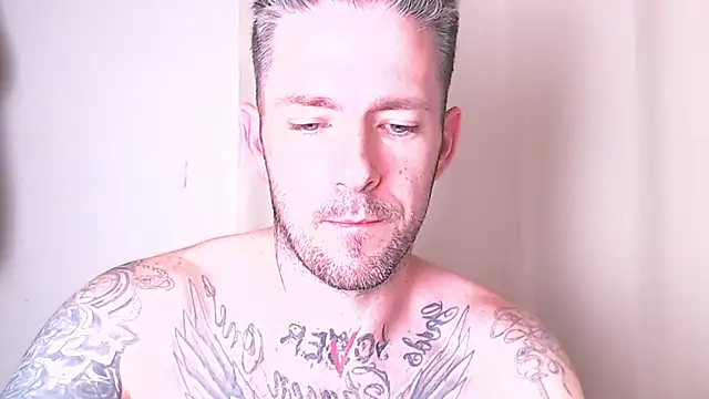 SkylarrGrey online show from March 2026 07:32:02 AM