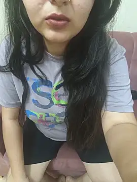 neelam rawat online show from May 2026 06:49:02 PM