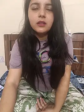 neelam rawat online show from April 2026 06:42:01 AM
