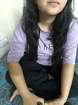 neelam rawat online show from May 2026 12:04:01 AM