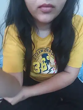 neelam rawat online show from May 2026 05:02:02 AM