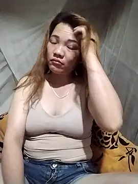 Snapshot of sfgggg1111 chatting on April 2026 08:15:01 PM sfgggg1111 online show from April 2026 08:15:01 PM