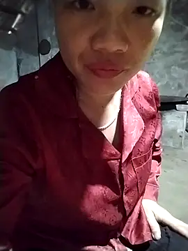 Snapshot of sfgggg1111 chatting on April 2026 10:49:02 AM sfgggg1111 online show from April 2026 10:49:02 AM