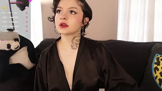 Snapshot of _EmilyRouge_ chatting on July 2026 08:30:02 PM EmilyRouge online show from July 2026 08:30:02 PM