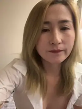 Snapshot of top1116 chatting on April 2026 01:28:01 PM top1116 online show from April 2026 01:28:01 PM