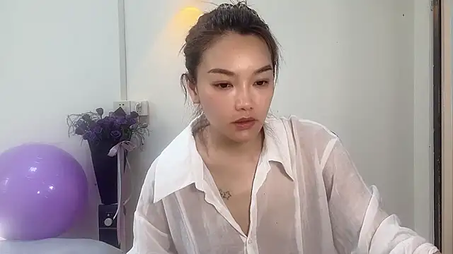 leilei998 online show from April 2026 07:37:02 AM
