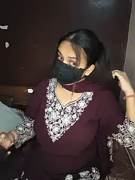 REENA-STRIP online show from May 2026 05:21:02 PM