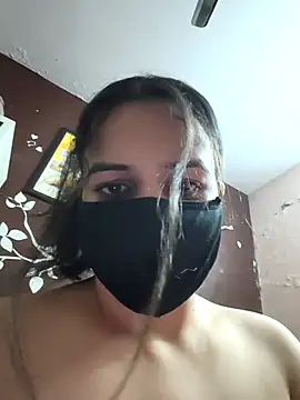 REENA-STRIP online show from June 2026 06:29:01 PM