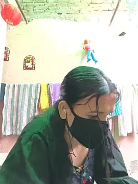 REENA-STRIP online show from May 2026 06:43:02 AM