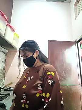 REENA-STRIP online show from May 2026 05:59:01 AM