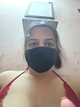 REENA-STRIP online show from May 2026 11:06:01 AM