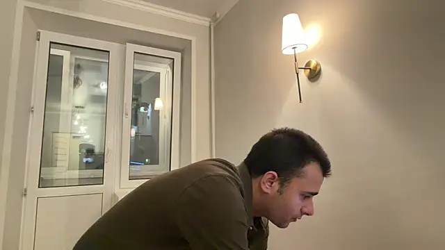 Snapshot of Daniel_ice chatting on April 2026 06:14:01 PM Daniel ice online show from April 2026 06:14:01 PM