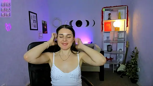 Snapshot of sara_musee chatting on May 2026 11:24:01 PM sara musee online show from May 2026 11:24:01 PM
