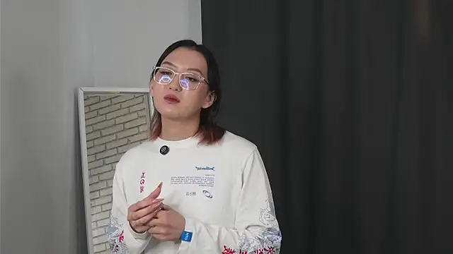 DeeCosca online show from March 2026 06:14:02 AM