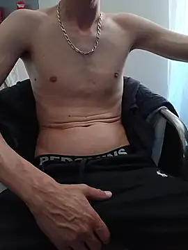 Snapshot of Skinboy06 chatting on June 2026 09:15:01 AM Skinboy06 online show from June 2026 09:15:01 AM