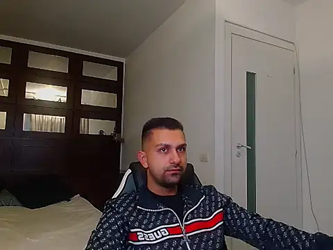 BryceReign online show from May 2026 04:38:01 AM