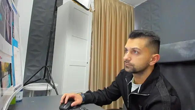 Snapshot of BryceReign chatting on March 2026 05:29:02 AM BryceReign online show from March 2026 05:29:02 AM