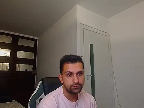 BryceReign online show from May 2026 04:23:01 AM
