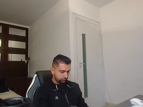 Snapshot of BryceReign chatting on April 2026 04:24:02 AM BryceReign online show from April 2026 04:24:02 AM