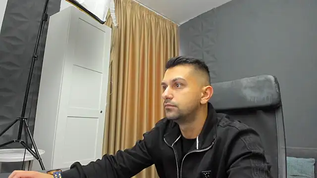 Snapshot of BryceReign chatting on March 2026 05:30:01 AM BryceReign online show from March 2026 05:30:01 AM