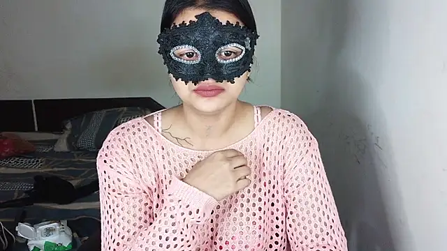 Punjabi baddie  online show from May 2026 04:43:01 PM