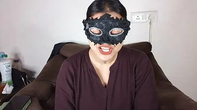 Punjabi baddie  online show from July 2026 05:13:01 PM