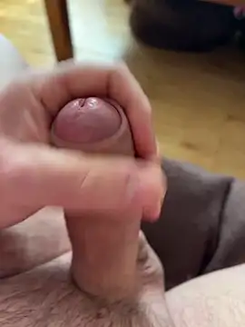 Brunode76 online show from April 2026 08:30:01 AM