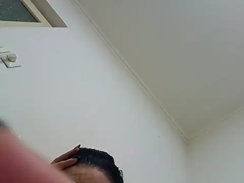 Snapshot of Alexisbaba12 chatting on May 2026 08:45:02 PM Alexisbaba12 online show from May 2026 08:45:02 PM