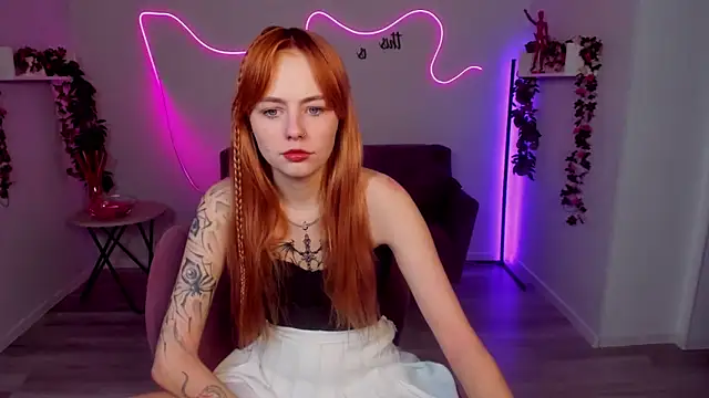 MiaSensitive online show from April 2026 12:41:02 PM