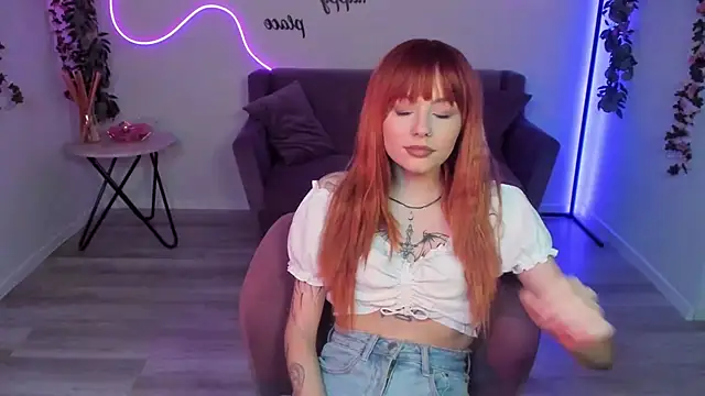 MiaSensitive online show from May 2026 12:47:01 PM