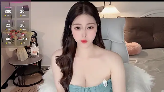 Snapshot of Siren_M chatting on July 2026 02:13:02 AM Siren M online show from July 2026 02:13:02 AM