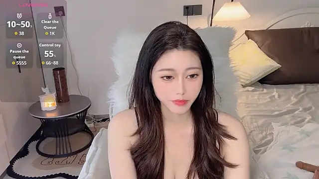 Siren M online show from May 2026 02:28:02 AM