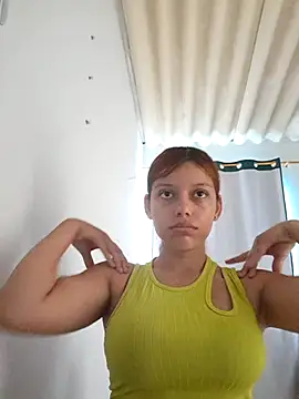 ESTRELLA-HOT- online show from April 2026 06:41:01 PM