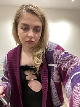 EvaKraz online show from March 2026 11:04:02 PM