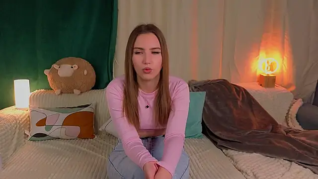 KarriDunman online show from April 2026 12:34:01 PM