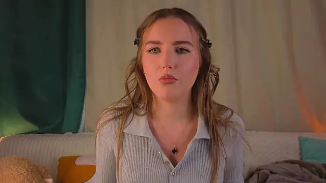 KarriDunman online show from April 2026 11:57:01 AM