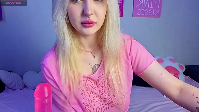 BlondieSummer online show from June 2026 03:12:02 PM