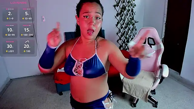 LisaTepes online show from April 2026 09:07:01 PM