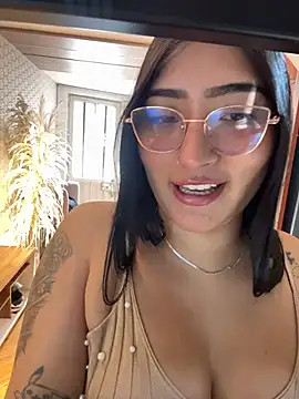 Snapshot of ami_santos chatting on March 2026 08:08:02 PM ami santos online show from March 2026 08:08:02 PM