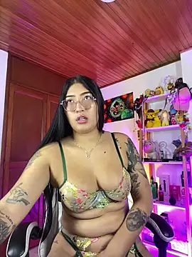 Snapshot of ami_santos chatting on April 2026 04:37:02 PM ami santos online show from April 2026 04:37:02 PM