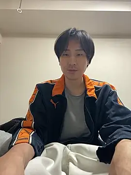 youta200 online show from April 2026 04:20:01 PM